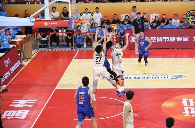 随着刘雨昊 随着刘雨昊