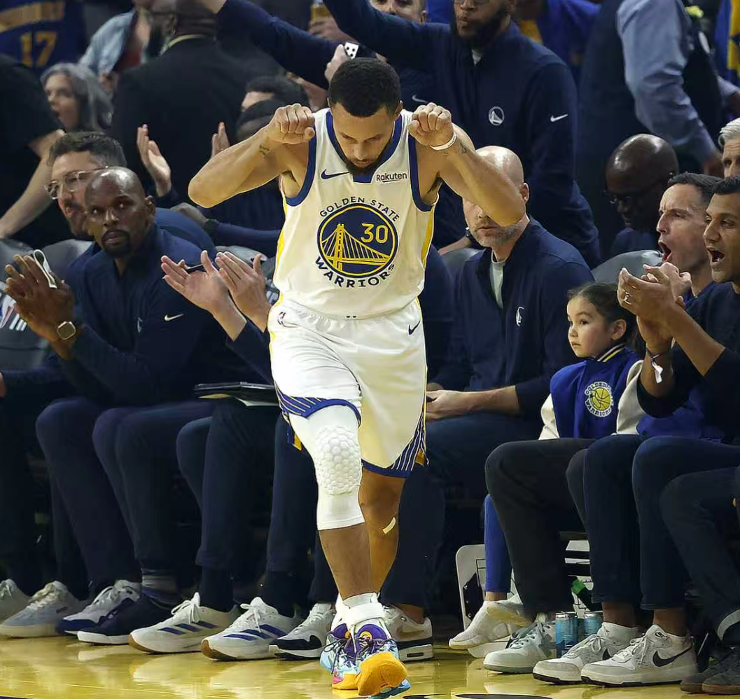 img, 盖帽, 库里首节三 img, 盖帽, 库里首节三